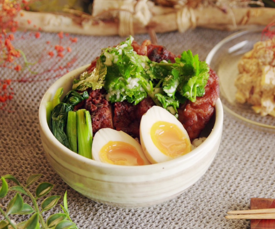 鶏排（チーパイ）丼