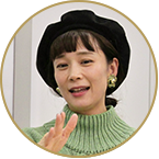 山野ゆりさん