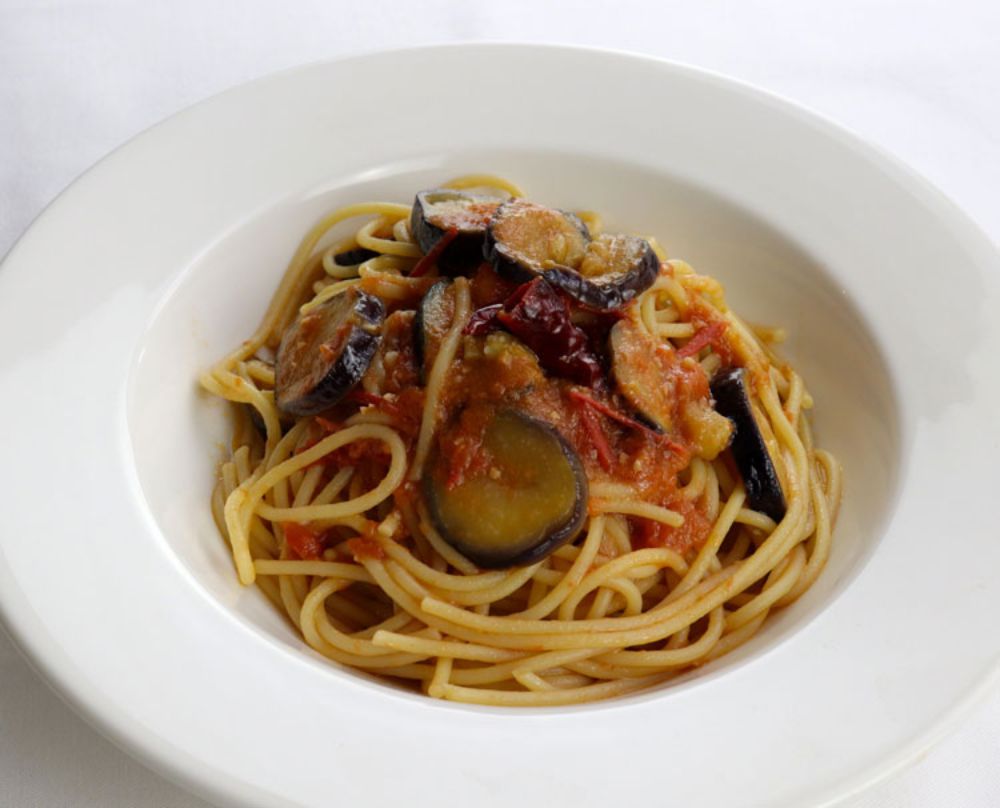 なすとトマトのペペロンチーノ・スパゲティ